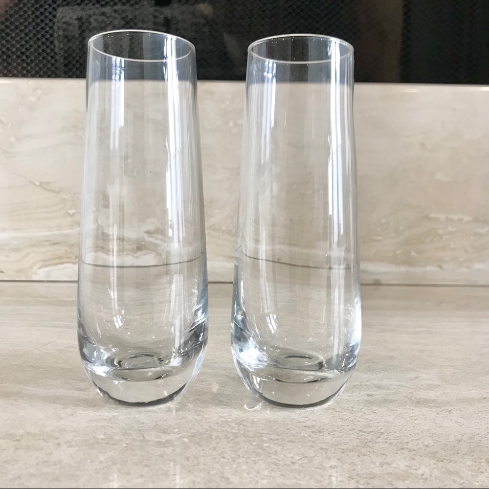 Must go - Stemless Champagne Flutes 🥂